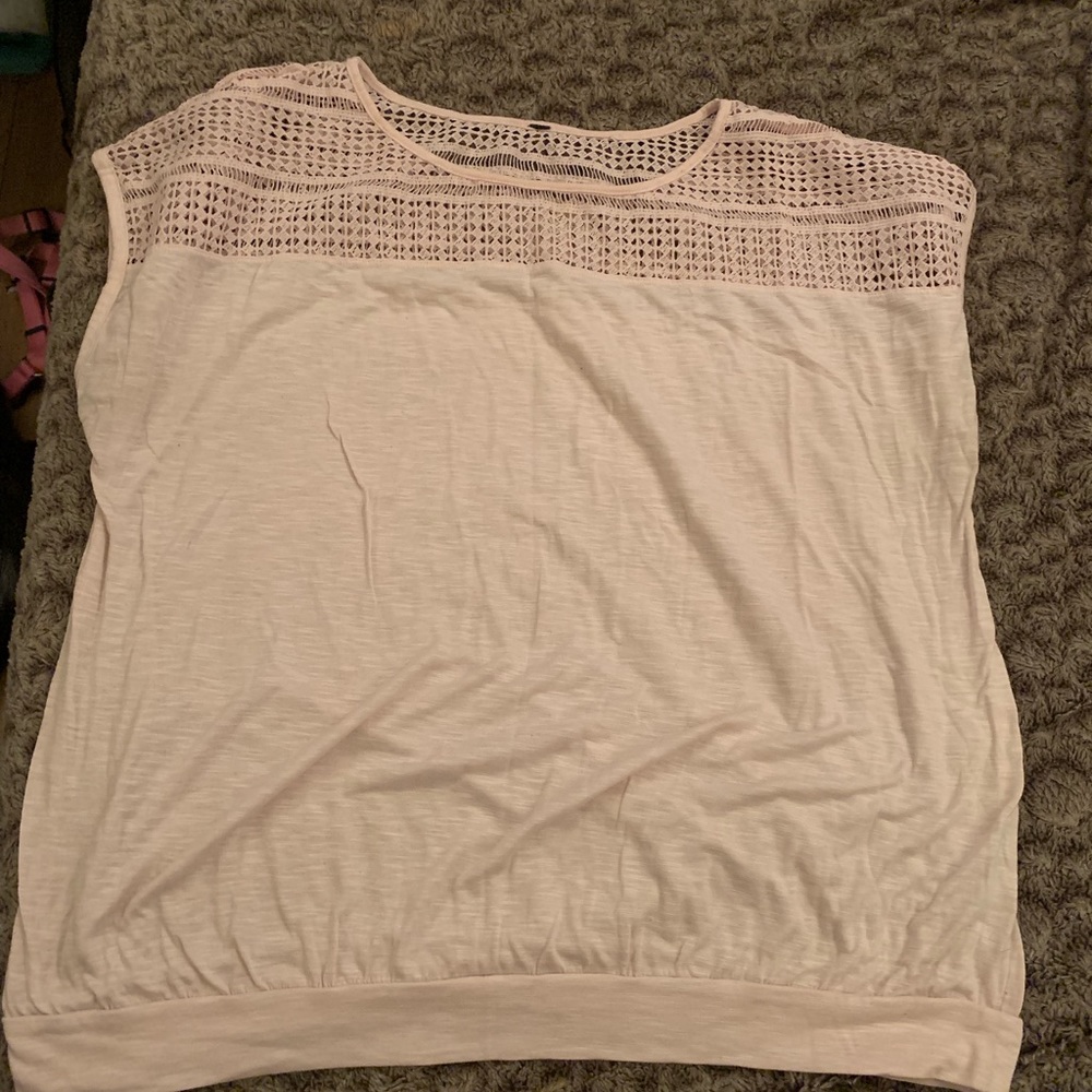 Women’s pink Xl t shirt